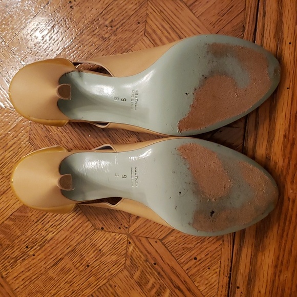 Beige Leather Peep-toe Heels - Picture 7 of 9